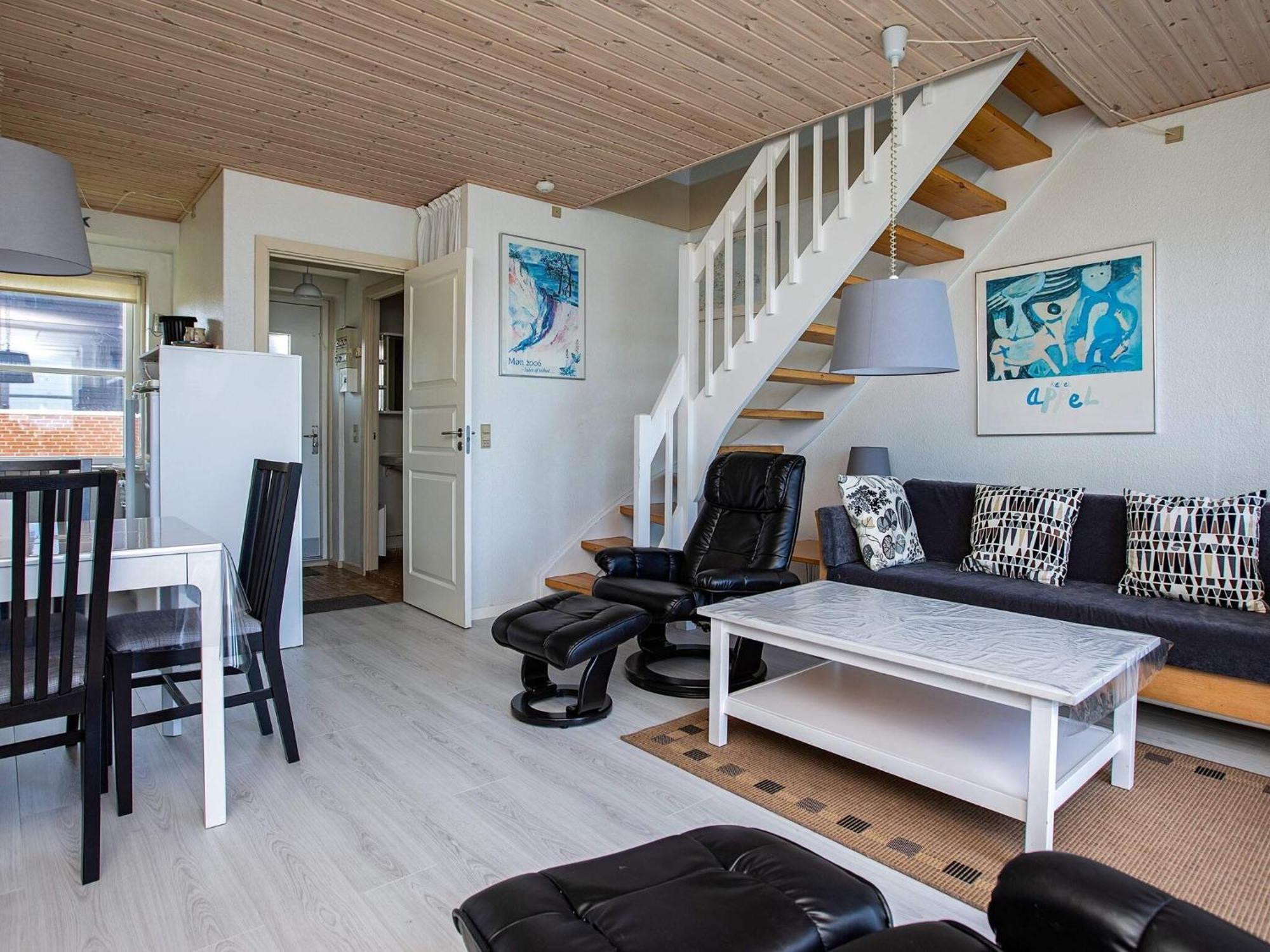 4 Person Holiday Home On A Holiday Park In Борре Экстерьер фото
