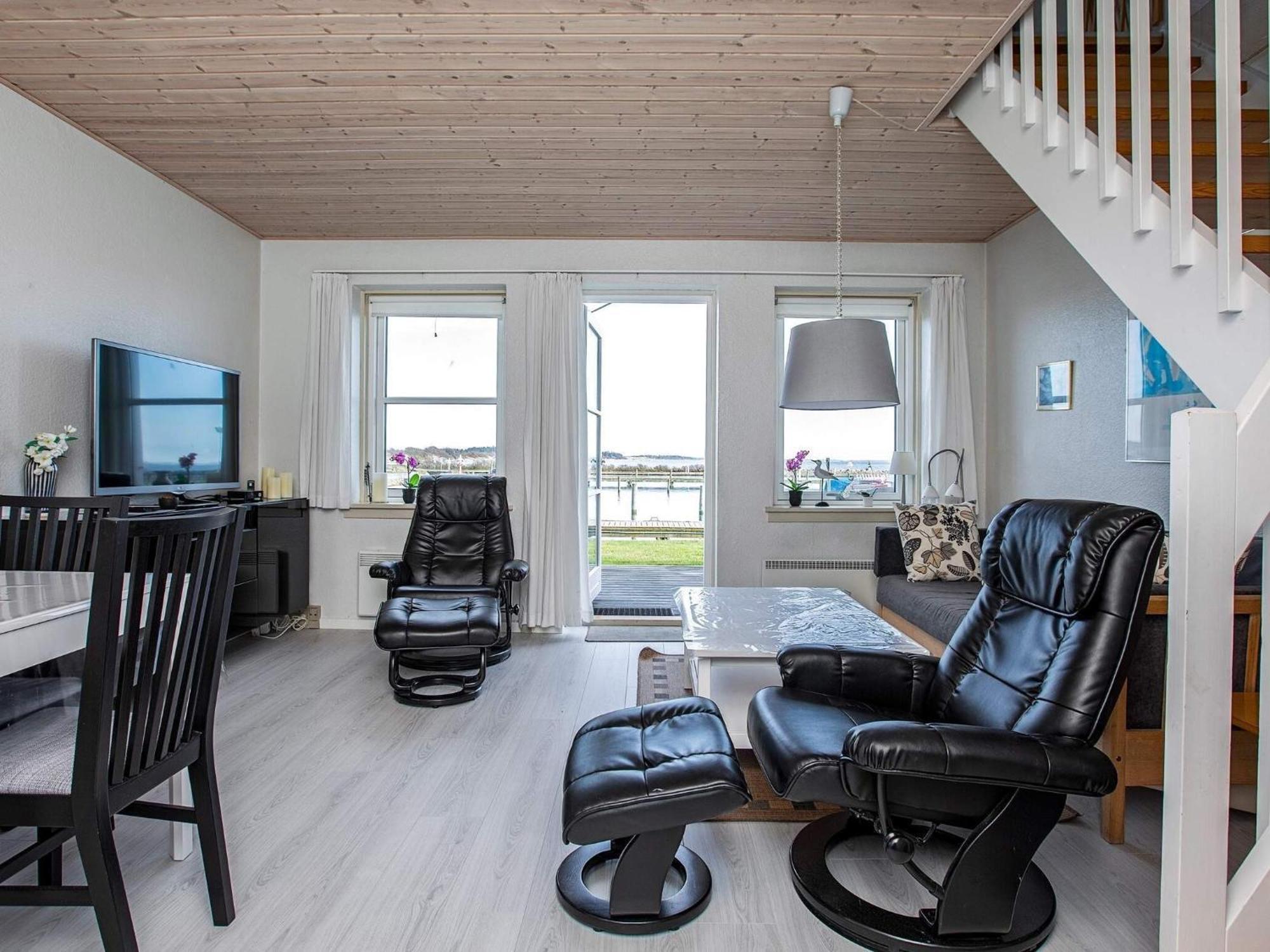 4 Person Holiday Home On A Holiday Park In Борре Экстерьер фото